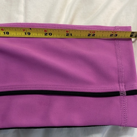 ZYIA |Active |Bright Lilac|Piping |Pocket Light n Tight|Crop |Legging |Size 8-10 - Picture 16 of 16
